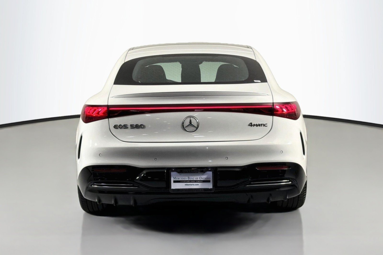 Certified 2022 Mercedes-Benz EQS 580 4MATIC Sedan image 5