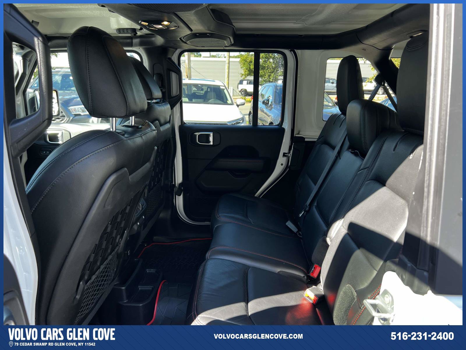 Used 2020 Jeep Wrangler Unlimited Rubicon w/ Dual Top Group AWD/4WD image 10