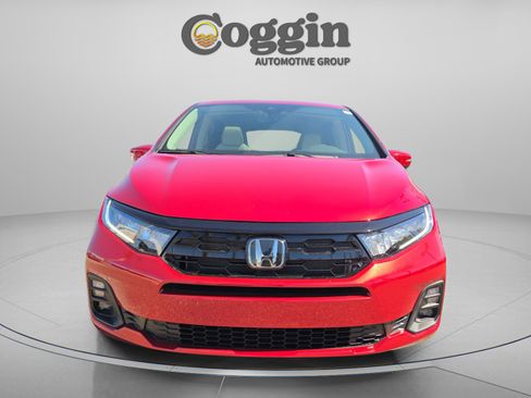 New 2026 Honda Odyssey Touring image 9