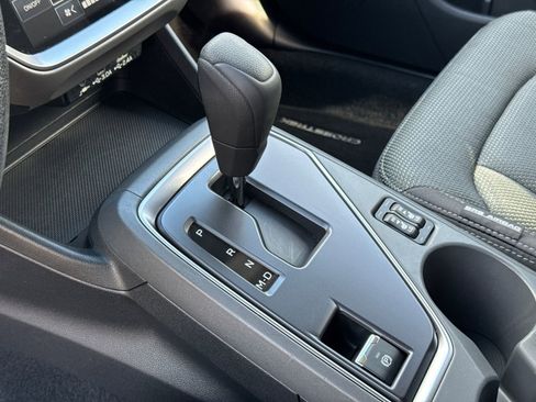 Certified 2024 Subaru Crosstrek 2.0i Premium image 16