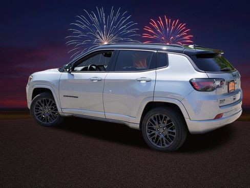Certified 2022 Jeep Compass High Altitude AWD/4WD image 8