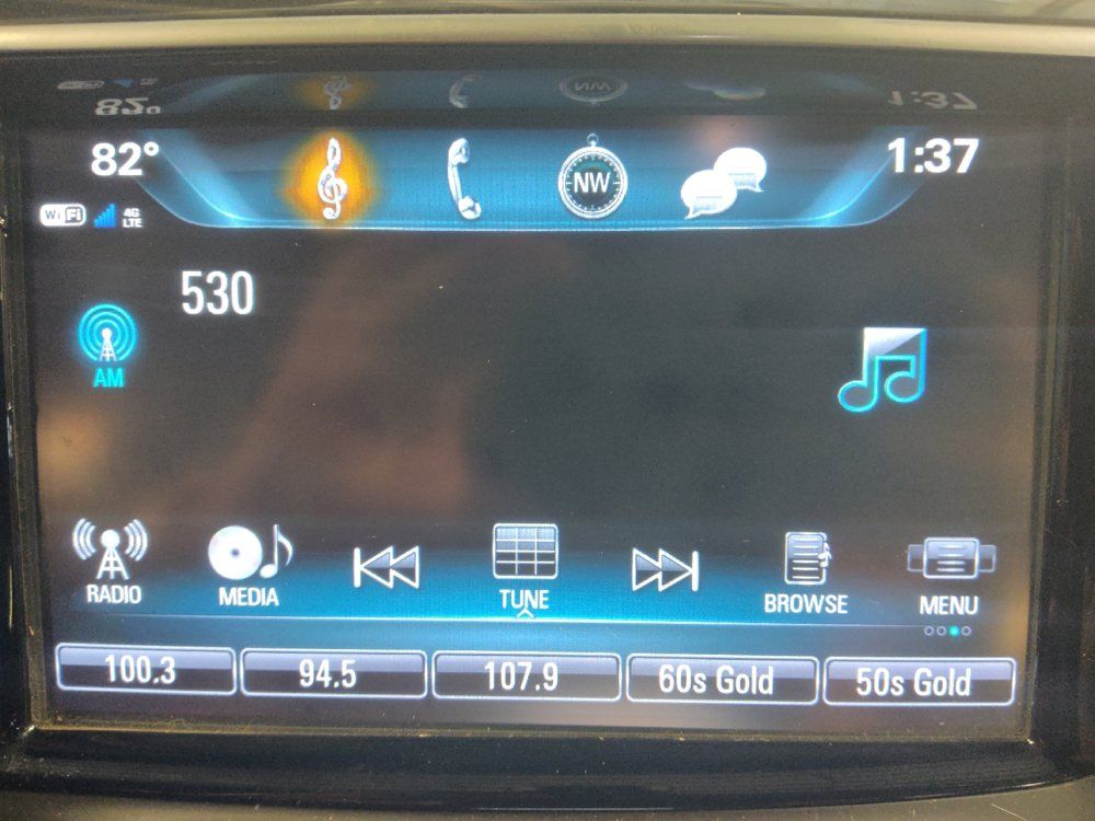 Used 2019 Buick Envision Premium AWD/4WD image 25