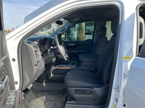 Used 2020 Chevrolet Silverado 1500 LT Trail Boss image 14