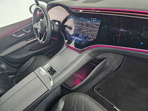 Certified 2023 Mercedes-Benz EQS 580 4MATIC Sedan image 11
