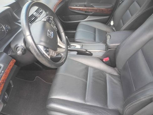 Used 2010 Honda Crosstour EX-L image 9