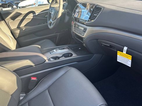New 2026 Honda Ridgeline RTL image 16