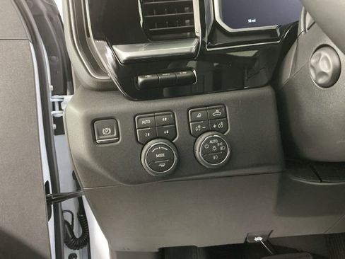New 2026 Chevrolet Silverado 1500 LTZ w/ LTZ Premium Package AWD/4WD image 16