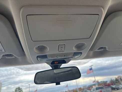 Used 2022 Ford EcoSport SE w/ SE Convenience Package image 20