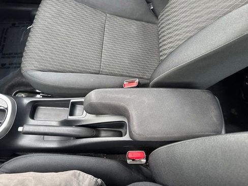 Used 2020 Honda Fit EX image 25