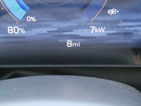 New 2025 Chevrolet Blazer EV AWD Police w/ Remote Keyless Entry Package image 31