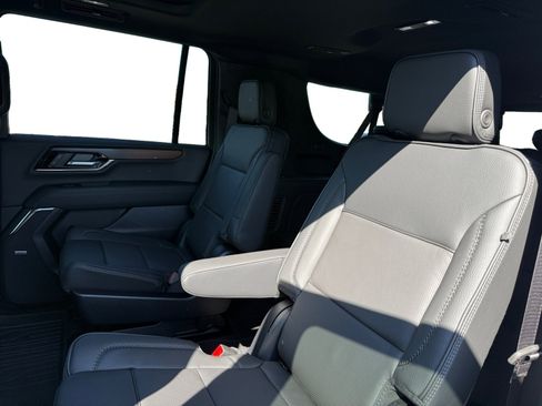 New 2026 GMC Yukon XL Denali w/ Sun & Power Step Package image 16