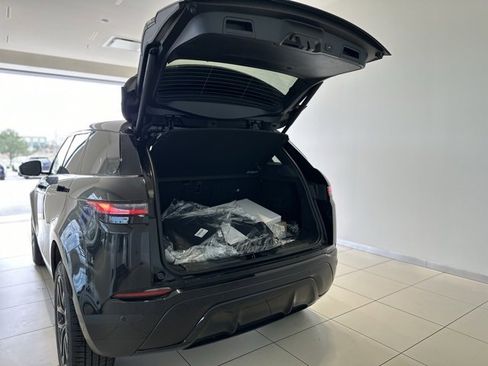 New 2026 Land Rover Range Rover Evoque S image 4