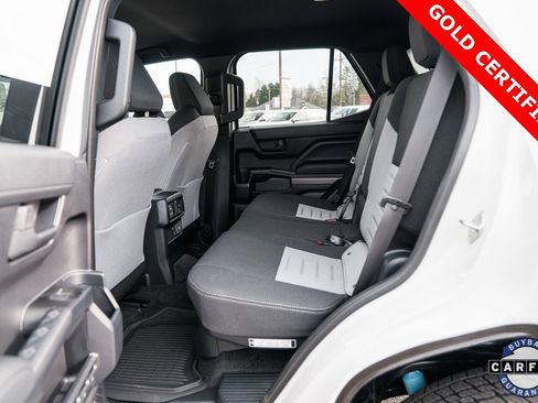 Certified 2025 Toyota 4Runner TRD Off-Road image 26