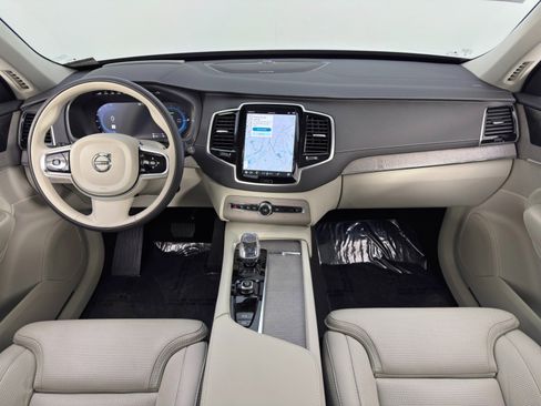 Used 2024 Volvo XC90 T8 Ultimate w/ Protection Package Premier image 13