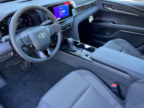 New 2026 Toyota Camry LE image 9