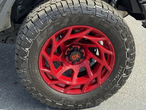 Used 2021 Jeep Wrangler Unlimited Rubicon w/ Uconnect 4C Nav & Sound Group AWD/4WD image 10