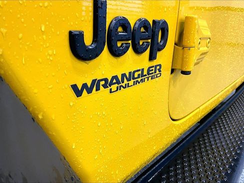 Used 2021 Jeep Wrangler Unlimited Sport AWD/4WD image 28
