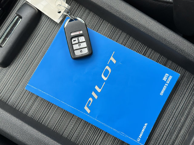 Used 2019 Honda Pilot Touring image 49