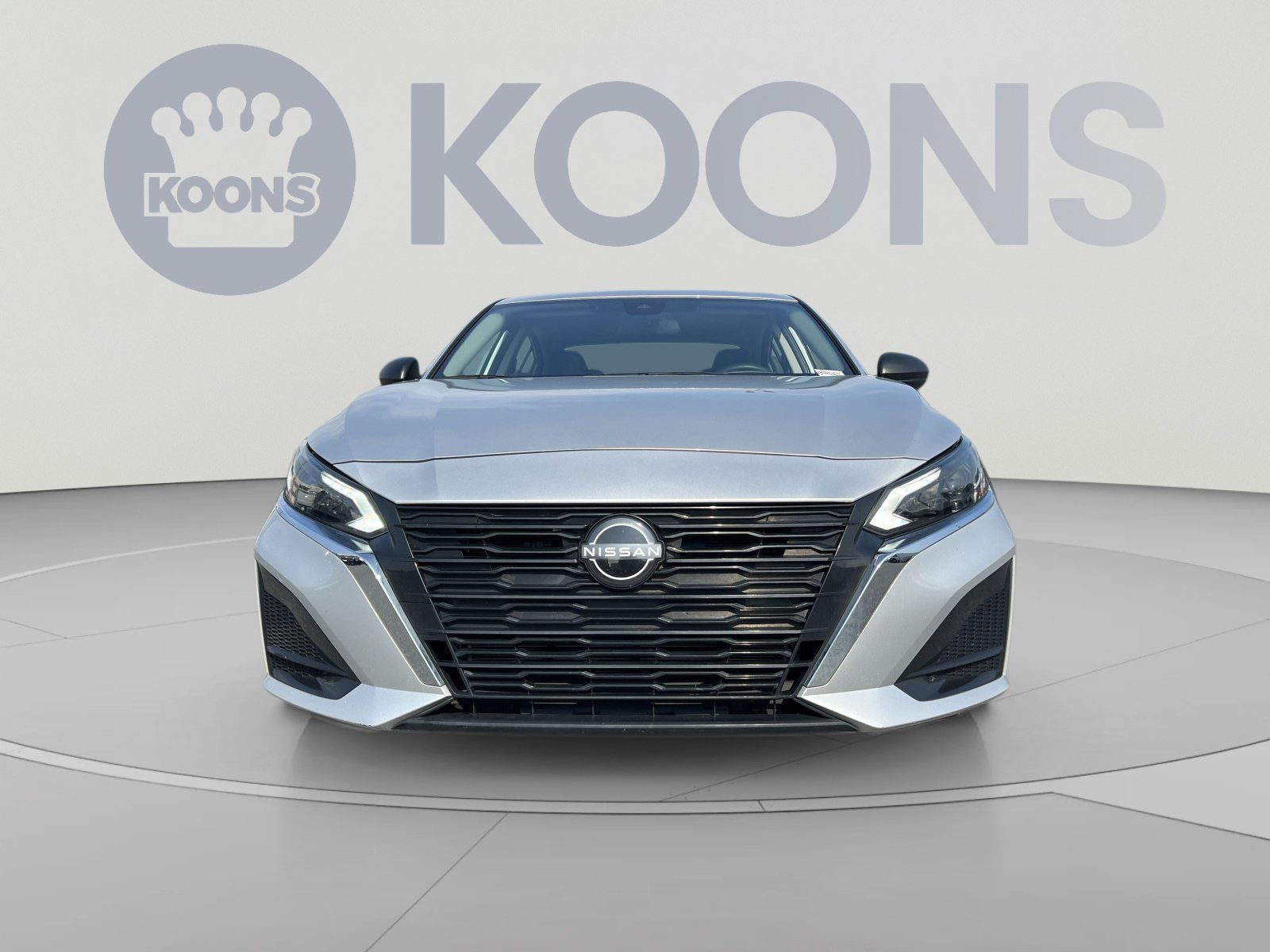 Used 2024 Nissan Altima 2.5 SV FWD image 11