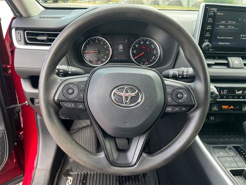 Used 2019 Toyota RAV4 XLE w/ Convenience Package AWD/4WD image 17