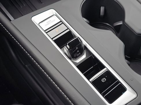 New 2026 Volkswagen Atlas SE image 22