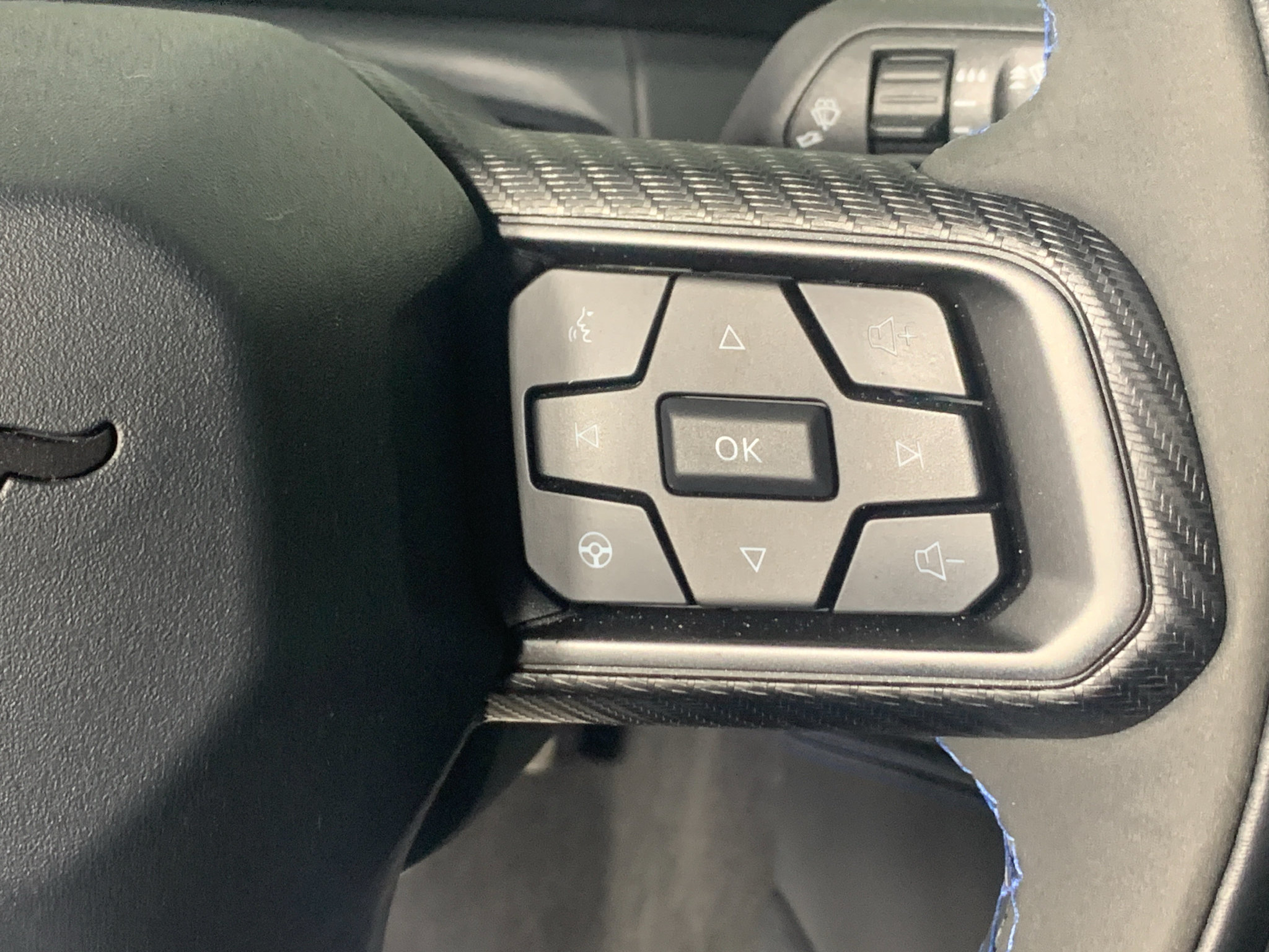 Used 2024 Ford Mustang Dark Horse RWD image 19