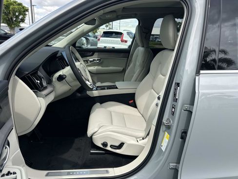 New 2026 Volvo XC90 B6 Ultra w/ Protection Package AWD/4WD image 13