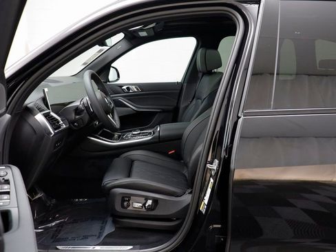 New 2026 BMW X5 xDrive50e w/ Executive Package AWD/4WD image 6