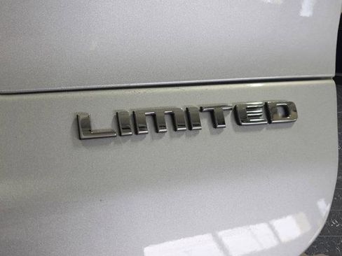 Used 2021 Jeep Grand Cherokee L Limited AWD/4WD image 42