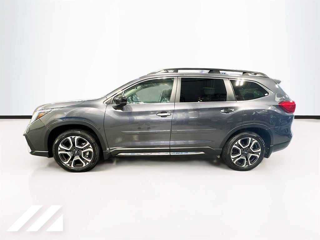 Used 2025 Subaru Ascent Touring AWD/4WD image 8