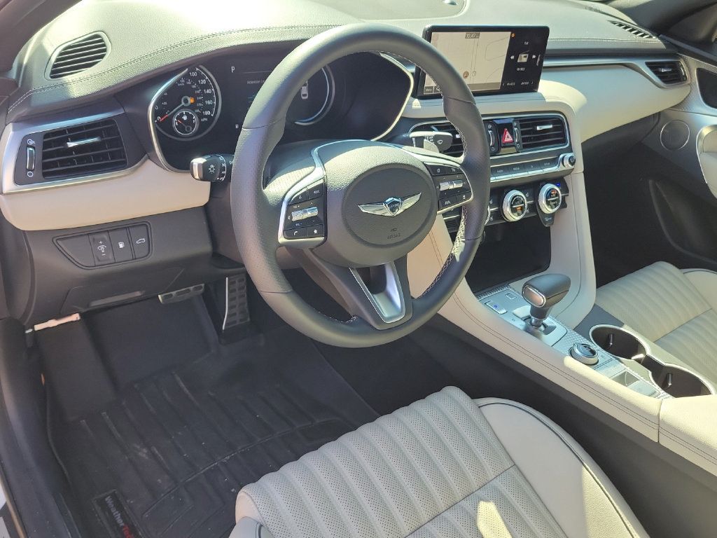 Used 2023 Genesis G70 2.0T w/ Sport Prestige Package RWD image 13