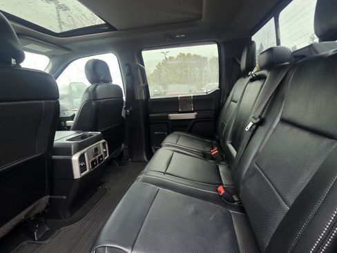 Used 2019 Ford F350 Lariat w/ Lariat Ultimate Package AWD/4WD image 17