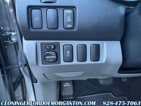 Used 2015 Toyota Tacoma PreRunner image 25