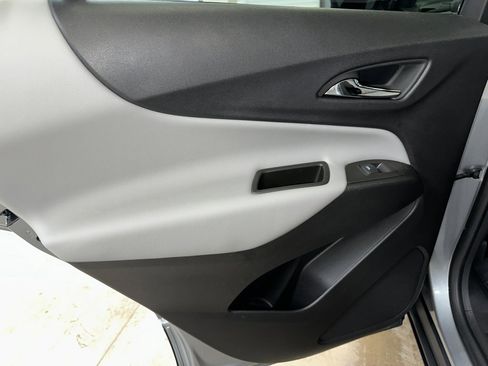 Certified 2024 Chevrolet Equinox LT image 18