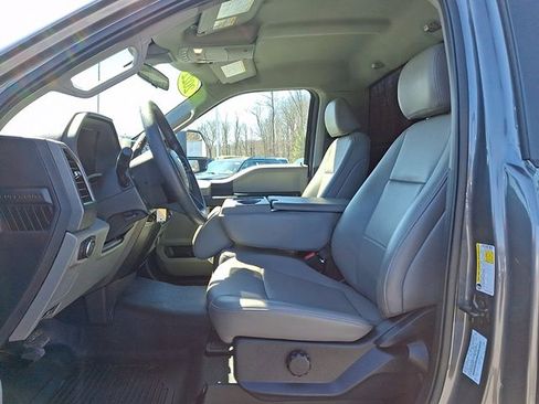 Used 2022 Ford F250 XL w/ STX Appearance Package image 11