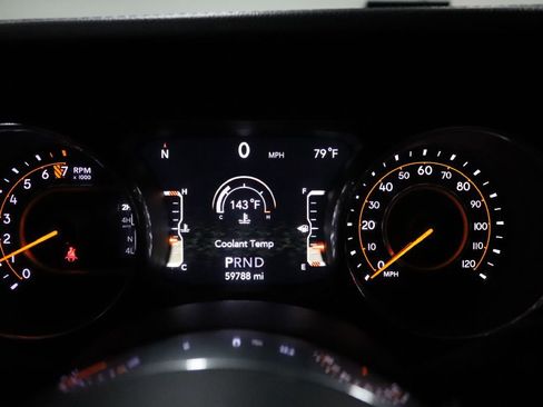 Used 2019 Jeep Wrangler Unlimited Sahara image 19