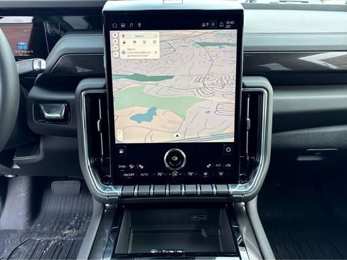 New 2026 GMC Yukon XL Elevation w/ LPO, Get Active Package AWD/4WD image 13