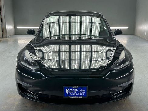 Used 2023 Tesla Model 3 Standard Range RWD image 2