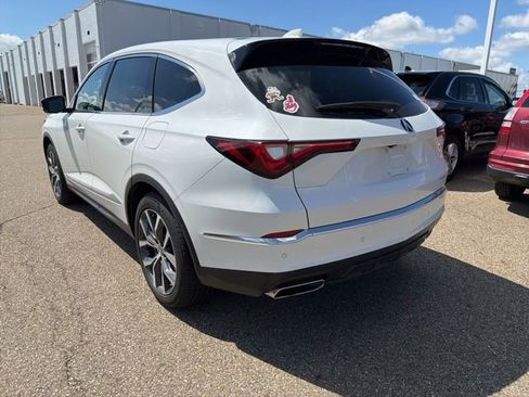 Certified 2023 Acura MDX SH-AWD w/ Technology Package image 4
