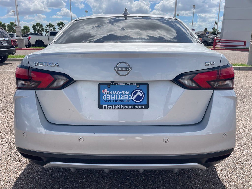 Certified 2023 Nissan Versa SV FWD image 4