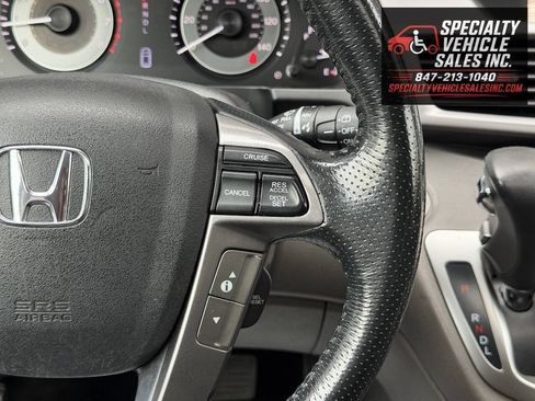 Used 2014 Honda Odyssey Touring Elite image 38