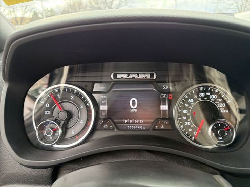 Used 2021 RAM 2500 Big Horn w/ Level 2 Equipment Group image 23