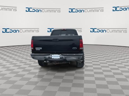 Used 2005 Ford F250 Lariat image 8