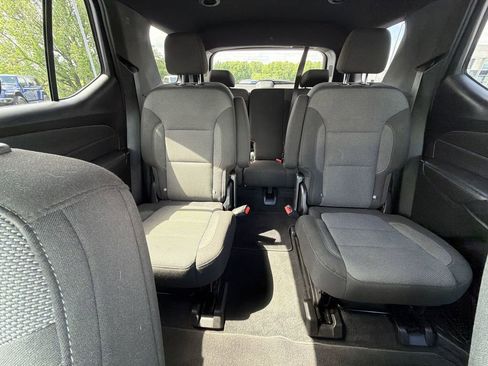 Used 2023 Chevrolet Traverse LT AWD/4WD image 27