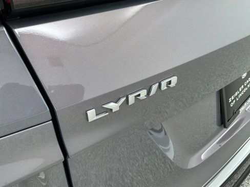 Used 2024 Cadillac Lyriq Luxury AWD/4WD image 27