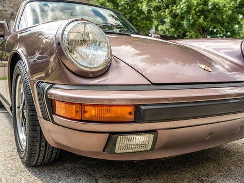 Used 1988 Porsche 911 Carrera RWD image 73