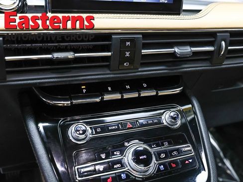 Used 2022 Lincoln Corsair Reserve w/ Elements Package AWD/4WD image 20