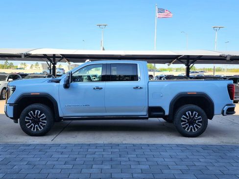 New 2026 GMC Sierra 2500 Denali Ultimate w/ Max Trailering Package AWD/4WD image 6
