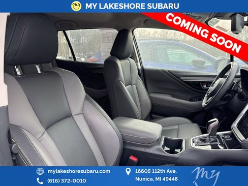 Used 2025 Subaru Outback Onyx Edition image 13