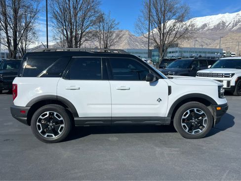 Used 2022 Ford Bronco Sport Outer Banks w/ Tech Package image 6